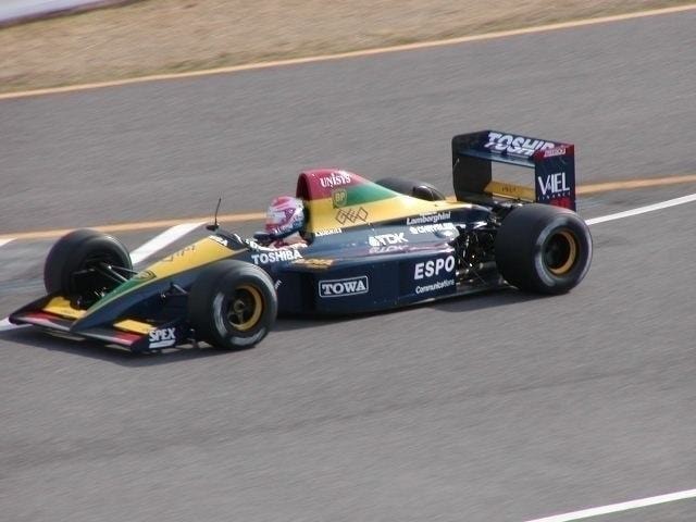 ＬＡＲＲＯＵＳＳＥ ＬＡＭＢＯＲＧＨＩＮＩ　ＬＯＬＡ　ＬＣ９０