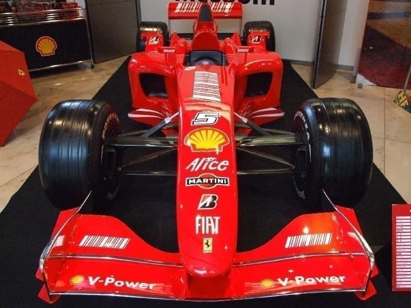 Ｆｅｒｒａｒｉ　Ｆ２００２