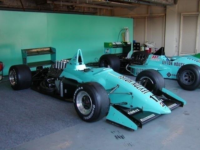 LEYTON HOUSE MARCH 90B