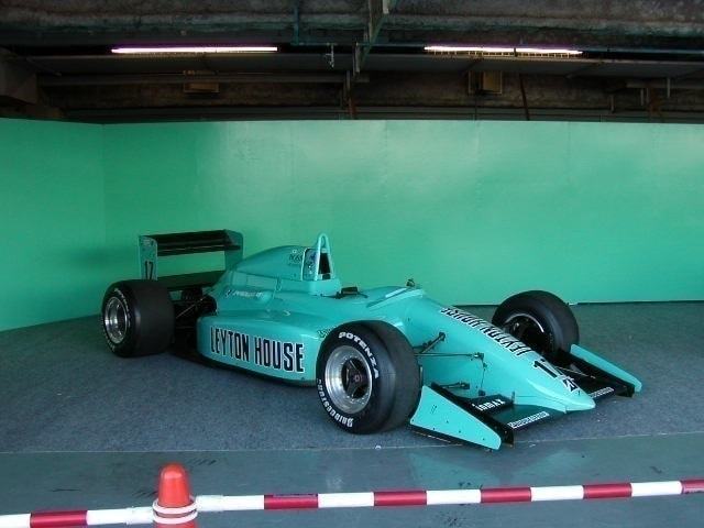 LEYTON HOUSE MARCH 90B
