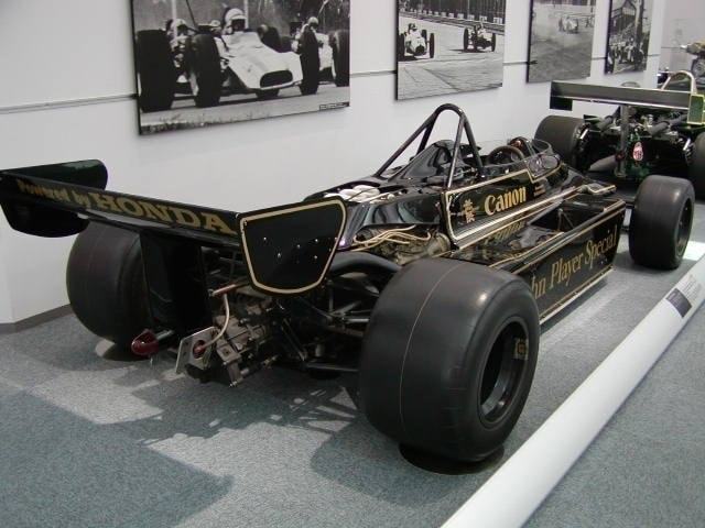 マーチホンダ 812