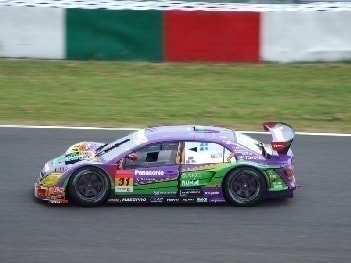 トヨタ カローラ・アクシオ