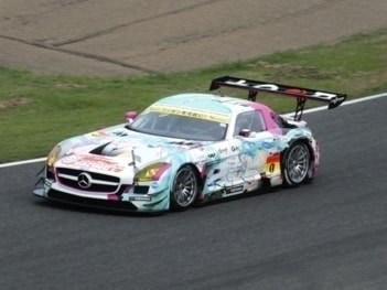 メルセデスベンツ　ＳＬＳ　ＡＭＧ　ＧＴ３