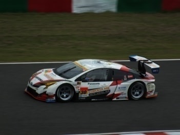 トヨタ プリウス GT