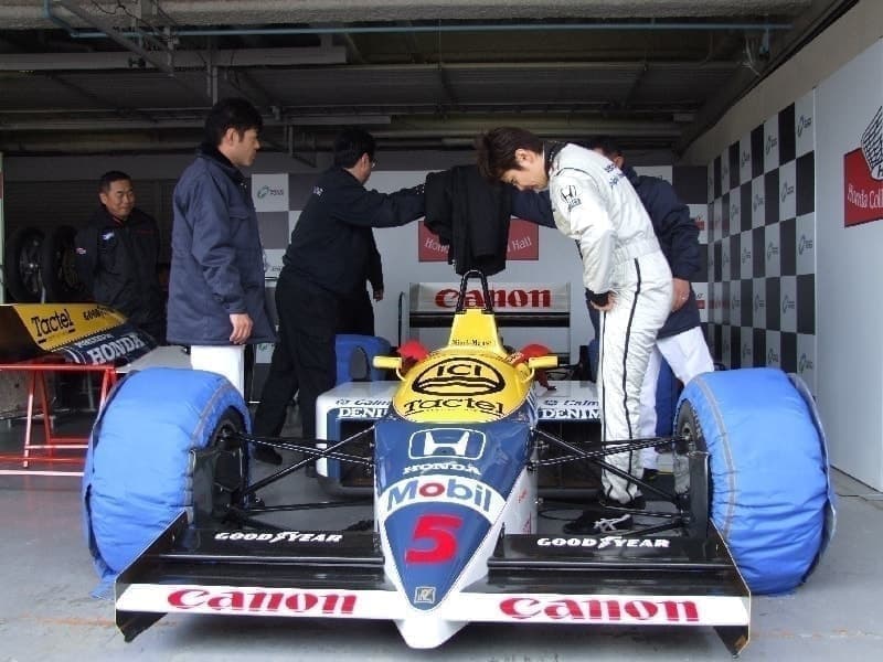 ウィリアムズホンダFW11