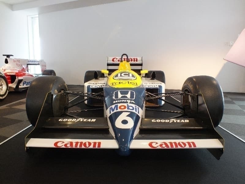 ウィリアムズホンダ　ＦＷ１１Ｂ