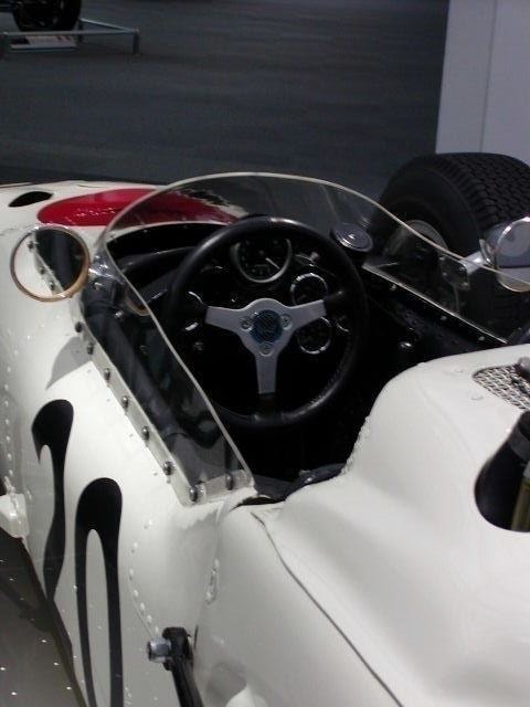 ＨＯＮＤＡ　ＲＡ２７１