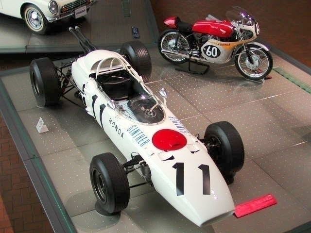 ＨＯＮＤＡ　ＲＡ２７２