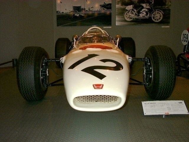 ＨＯＮＤＡ　ＲＡ２７２