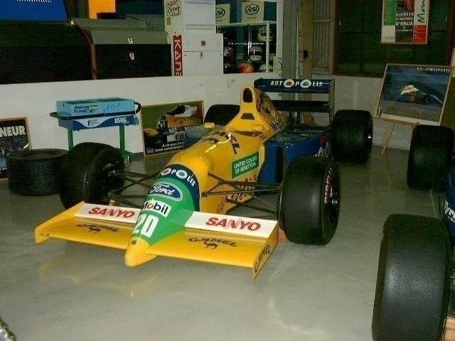 ベネトンフォードB190