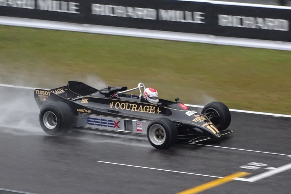 ロータス88B フォードコスワース