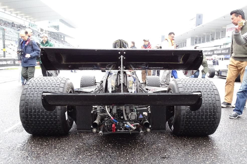 ロータス76フォードコスワース