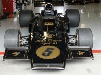 ＬＯＴＵＳ　７２Ｅ