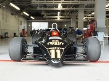 ロータス88B フォードコスワース