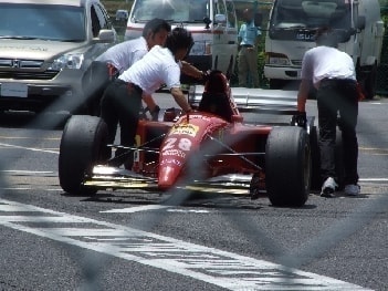 Ｆｅｒｒａｒｉ　４１２Ｔ２