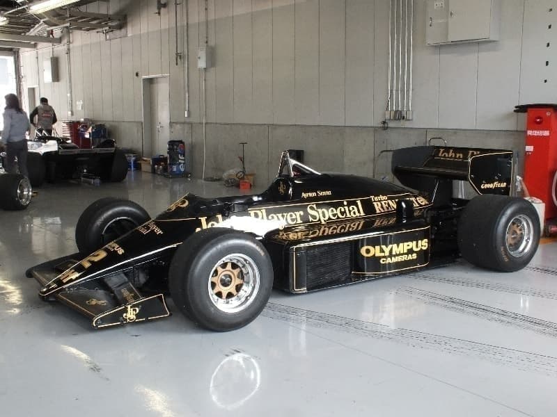 ＬＯＴＵＳ　ＲＥＮＡＵＬＴ　９７Ｔ