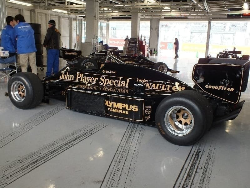 LOTUS RENAULT 97T