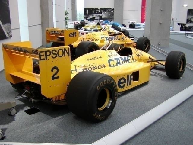 LOTUS HONDA 100T